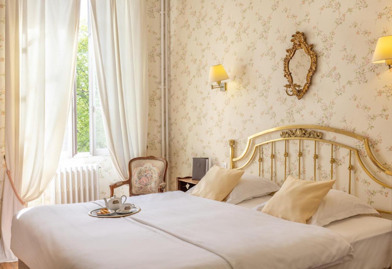 Logis Hotel Restaurant Chateau Bellevue 카죠봉 외부 사진