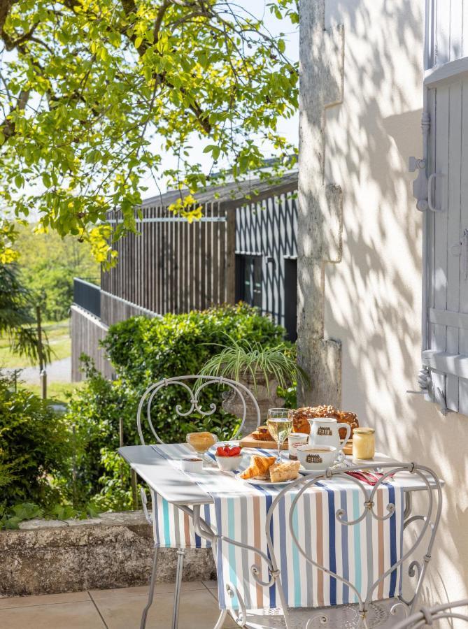 Logis Hotel Restaurant Chateau Bellevue 카죠봉 외부 사진