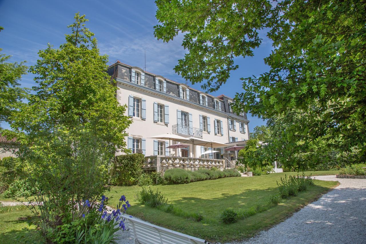 Logis Hotel Restaurant Chateau Bellevue 카죠봉 외부 사진