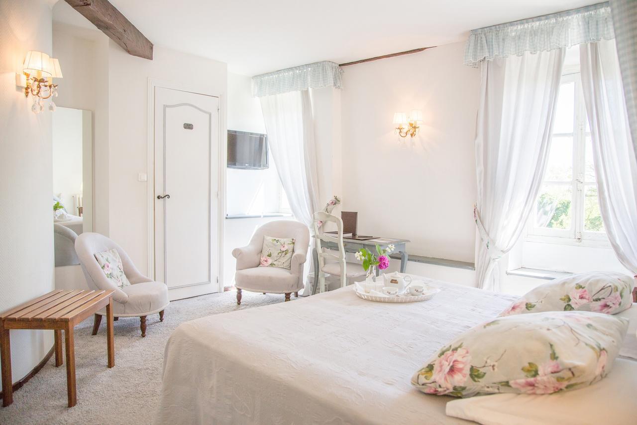 Logis Hotel Restaurant Chateau Bellevue 카죠봉 외부 사진