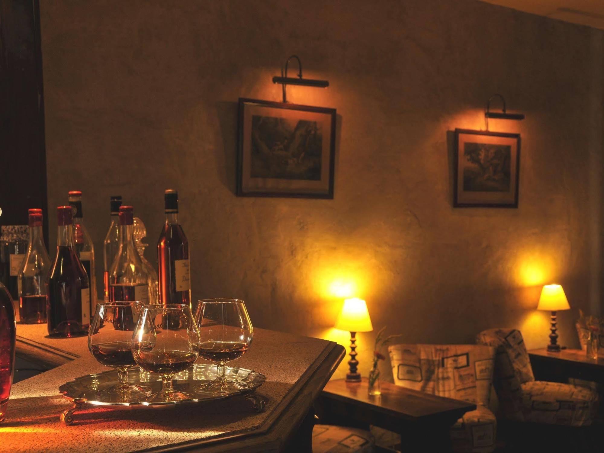 Logis Hotel Restaurant Chateau Bellevue 카죠봉 외부 사진