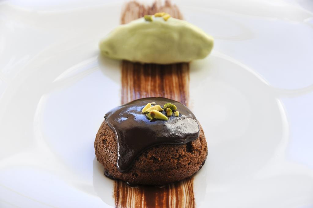 Logis Hotel Restaurant Chateau Bellevue 카죠봉 외부 사진
