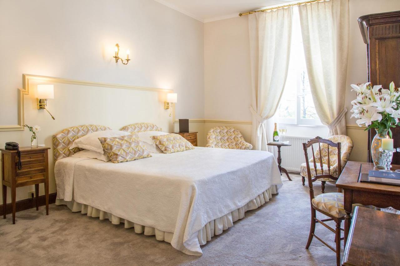 Logis Hotel Restaurant Chateau Bellevue 카죠봉 외부 사진